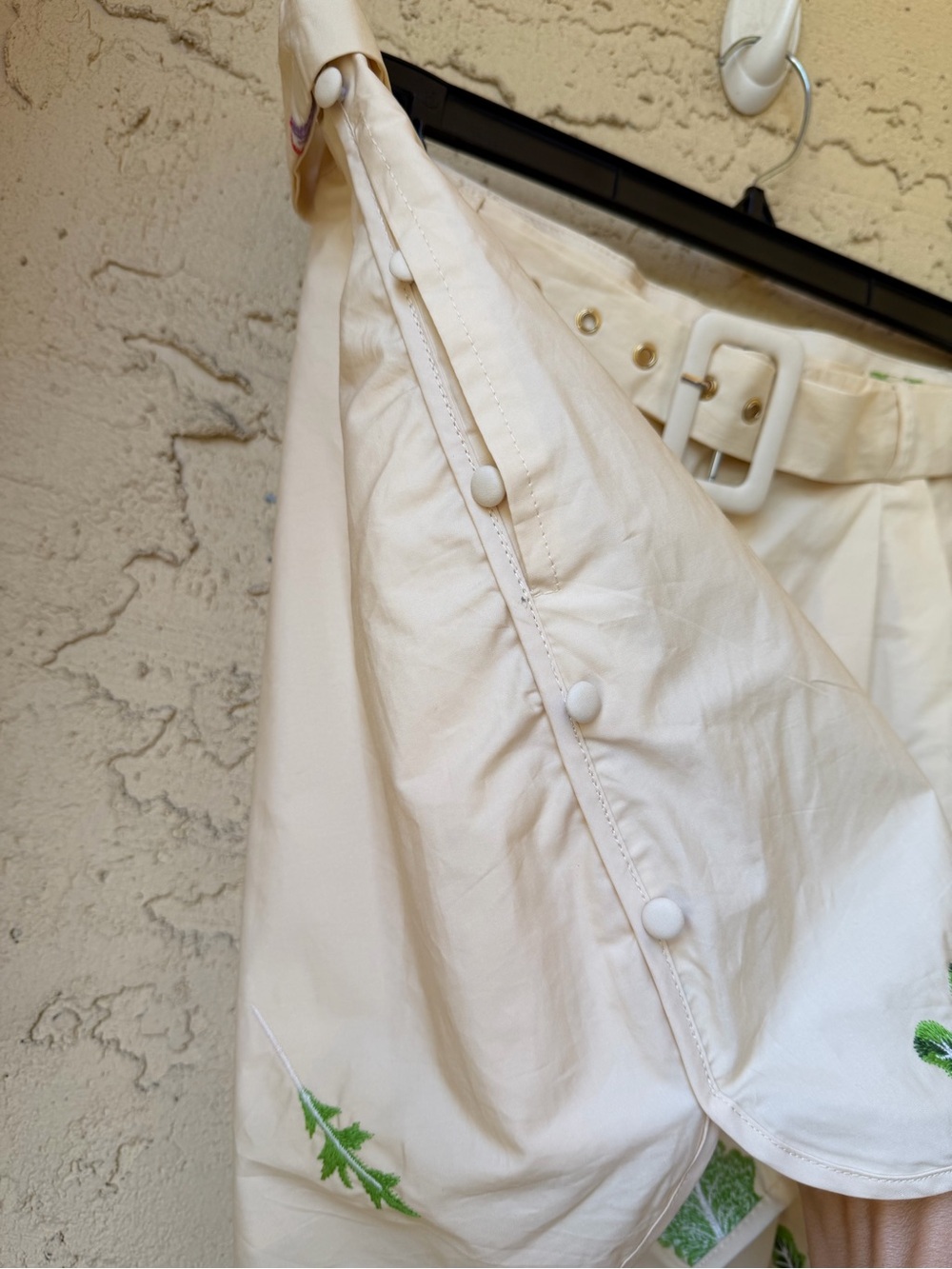 Ciebon Cream Berta Embroidered Veggie Belted Shorts Highwaist Casual XL NWT - Picture 6 of 11